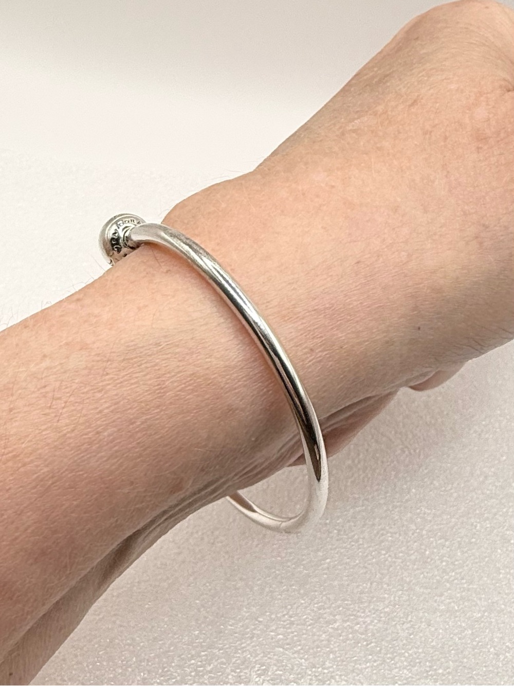 This Pandora Moments Moon & Stars Open Bangle sterling silver - Picture 9 of 10